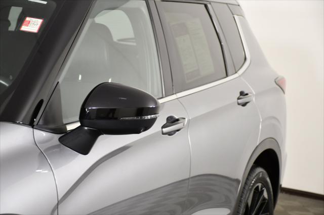 2024 Mitsubishi Outlander SE Black Edition S-AWC