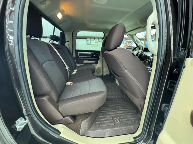2017 Ram 1500 Big Horn Crew Cab 4x4 5'7" Box