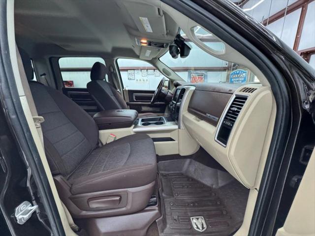 2017 Ram 1500 Big Horn Crew Cab 4x4 5'7" Box