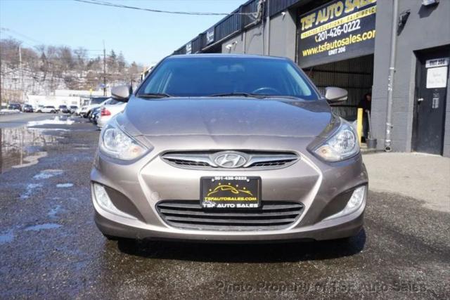 2013 Hyundai Accent SE