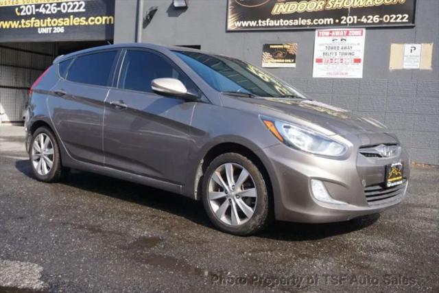 2013 Hyundai Accent SE