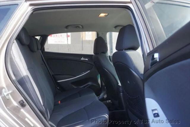 2013 Hyundai Accent SE