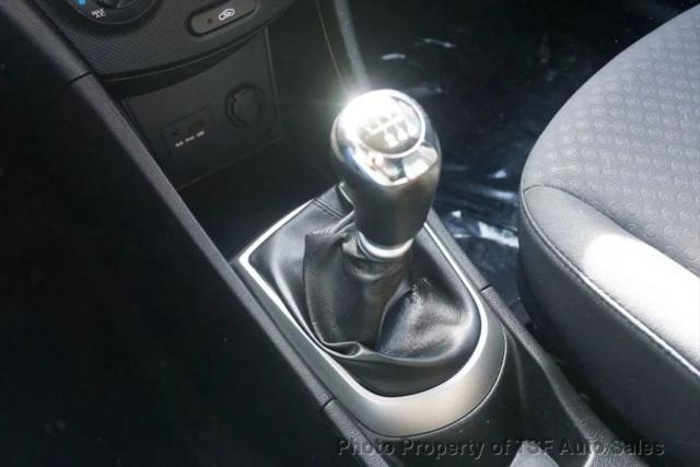 2013 Hyundai Accent SE