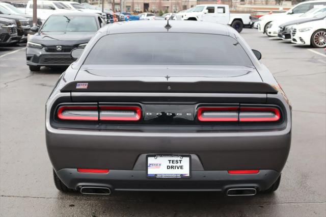 2015 Dodge Challenger R/T Plus