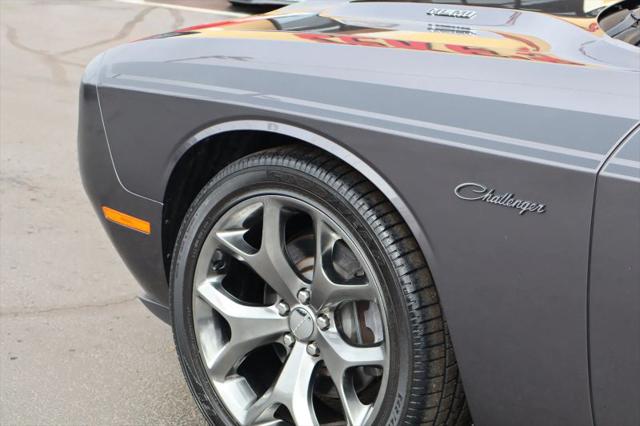 2015 Dodge Challenger R/T Plus