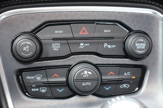 2015 Dodge Challenger R/T Plus