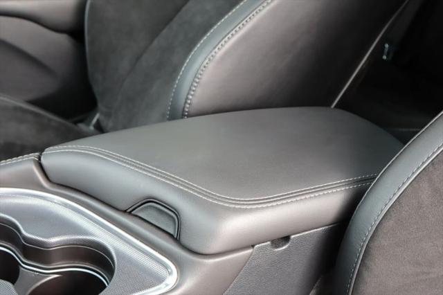 2015 Dodge Challenger R/T Plus