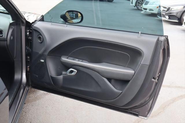 2015 Dodge Challenger R/T Plus