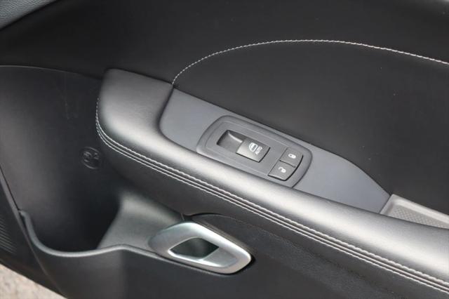 2015 Dodge Challenger R/T Plus