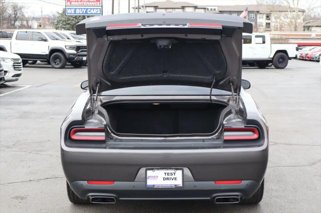 2015 Dodge Challenger R/T Plus