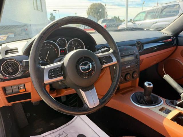 2006 Mazda MX-5 Grand Touring