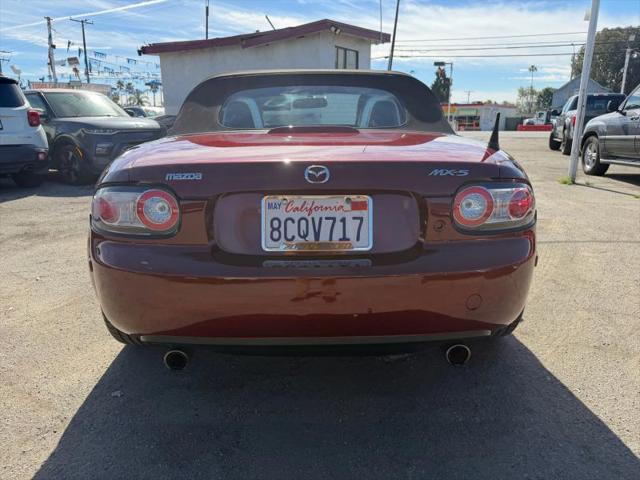 2006 Mazda MX-5 Grand Touring