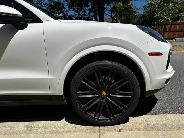 2019 Porsche Cayenne Base