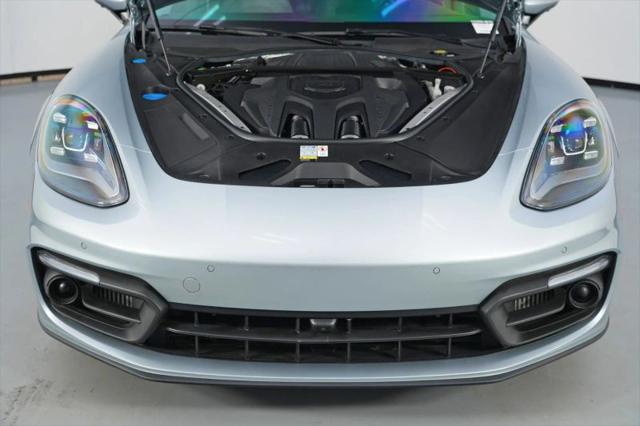 2023 Porsche Panamera Platinum Edition