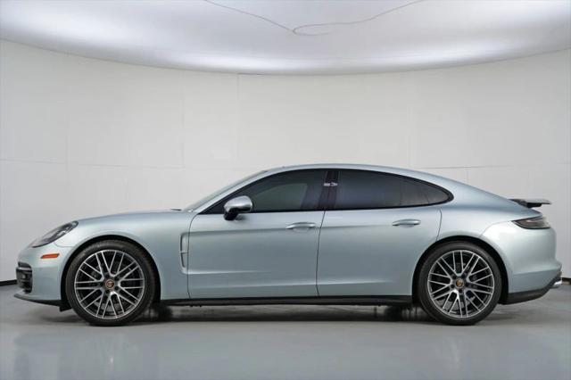 2023 Porsche Panamera Platinum Edition