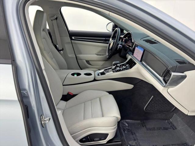 2023 Porsche Panamera Platinum Edition