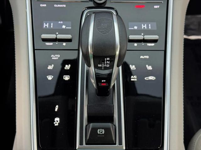 2023 Porsche Panamera Platinum Edition