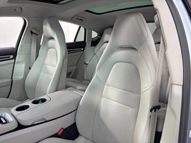 2023 Porsche Panamera Platinum Edition
