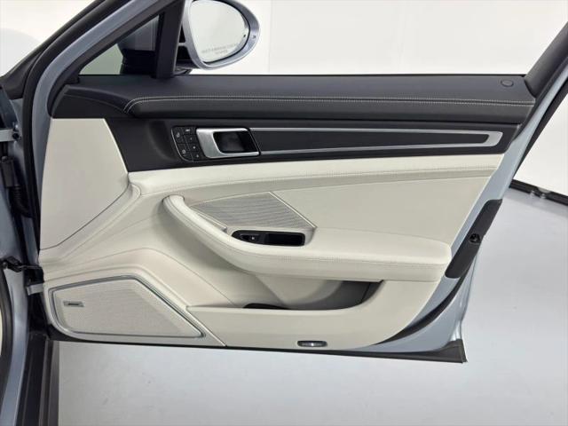 2023 Porsche Panamera Platinum Edition