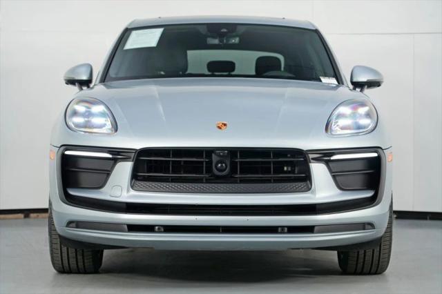 2023 Porsche Macan Base