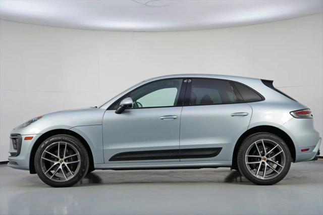2023 Porsche Macan Base