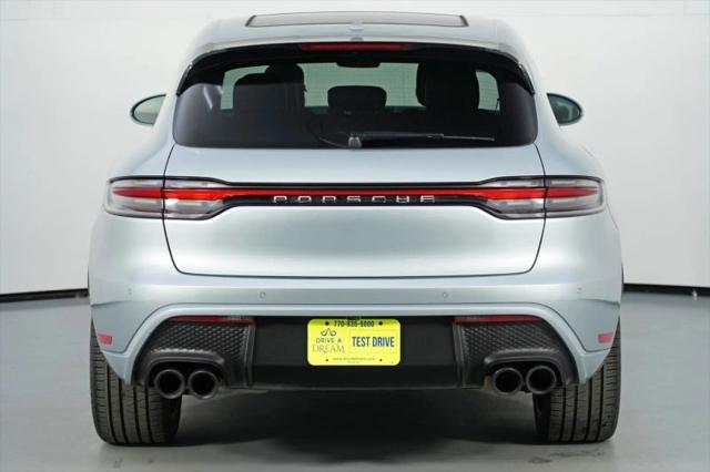 2023 Porsche Macan Base