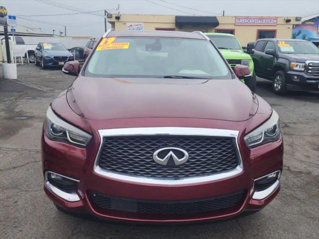 2019 INFINITI QX60 LUXE