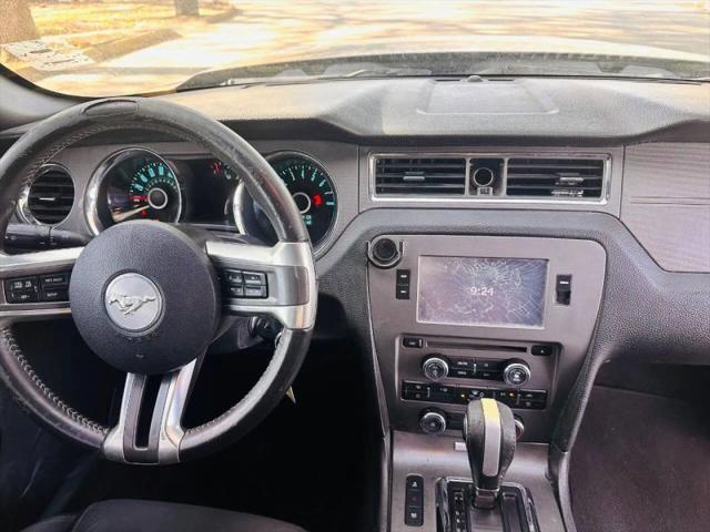 2014 Ford Mustang V6