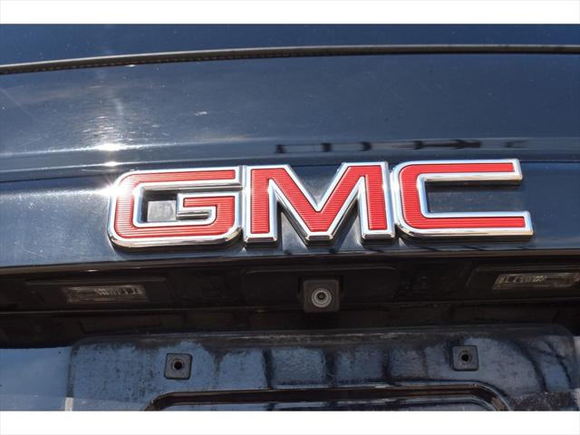 2020 GMC Yukon XL 2WD SLT