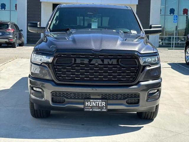 2026 Ram 1500 Express Crew Cab 4x4 5'7" Box