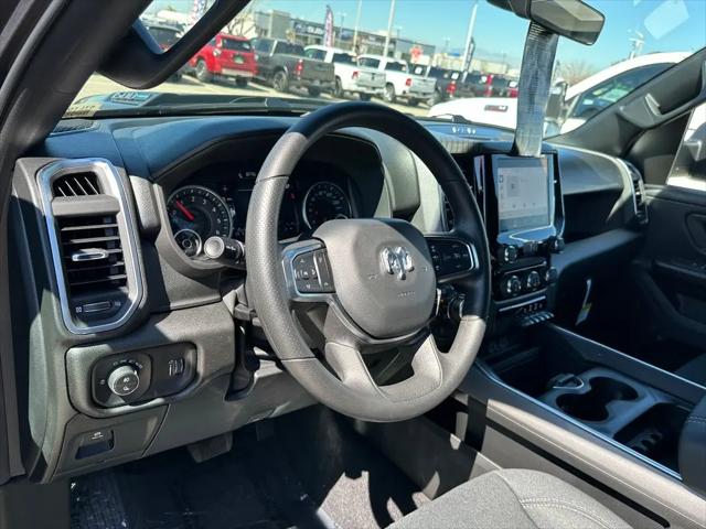 2026 Ram 1500 Express Crew Cab 4x4 5'7" Box