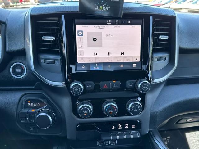 2026 Ram 1500 Express Crew Cab 4x4 5'7" Box