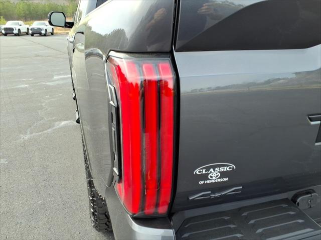 2026 Toyota Tundra Limited CrewMax 5.5' Bed