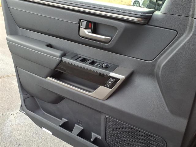 2026 Toyota Tundra Limited CrewMax 5.5' Bed