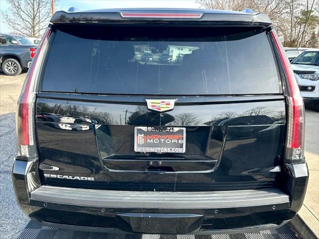 2019 Cadillac Escalade Luxury