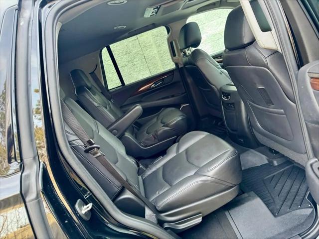 2019 Cadillac Escalade Luxury