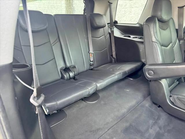 2019 Cadillac Escalade Luxury