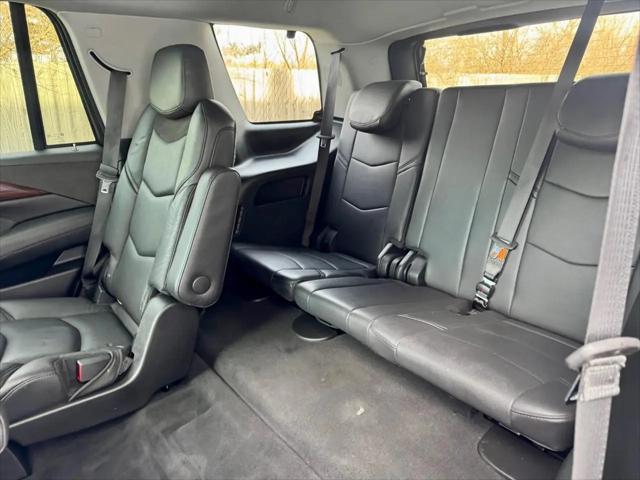 2019 Cadillac Escalade Luxury