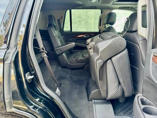 2019 Cadillac Escalade Luxury