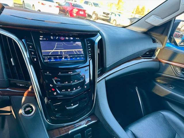 2019 Cadillac Escalade Luxury