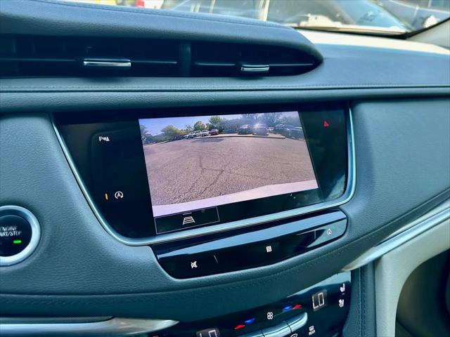 2021 Cadillac XT5 FWD Premium Luxury
