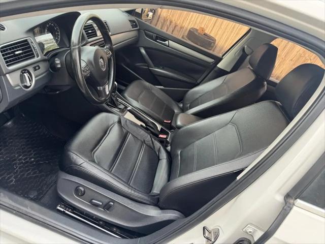 2014 Volkswagen Passat 2.5L SE