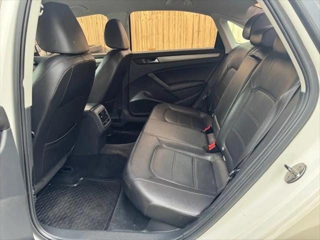 2014 Volkswagen Passat 2.5L SE