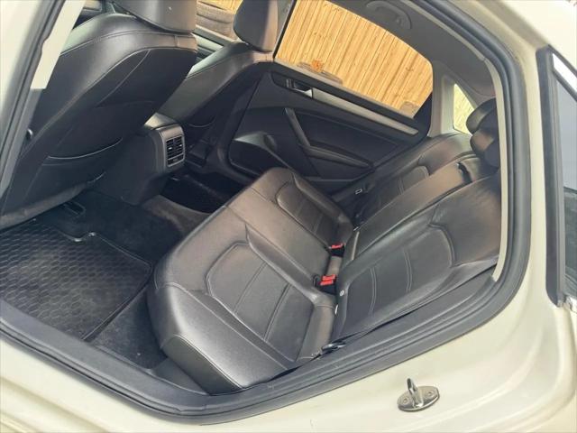 2014 Volkswagen Passat 2.5L SE
