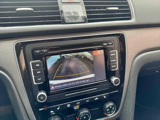 2014 Volkswagen Passat 2.5L SE