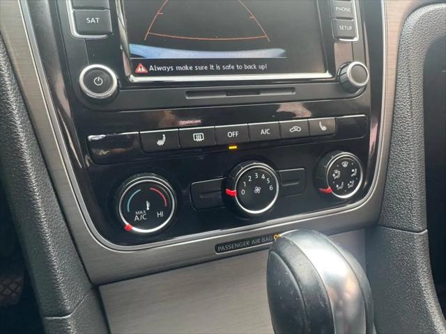 2014 Volkswagen Passat 2.5L SE