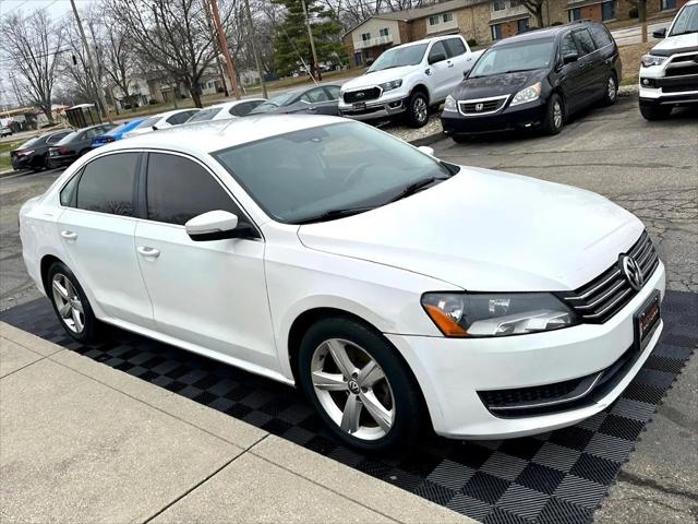 2014 Volkswagen Passat 2.5L SE for sale in Indianapolis, IN