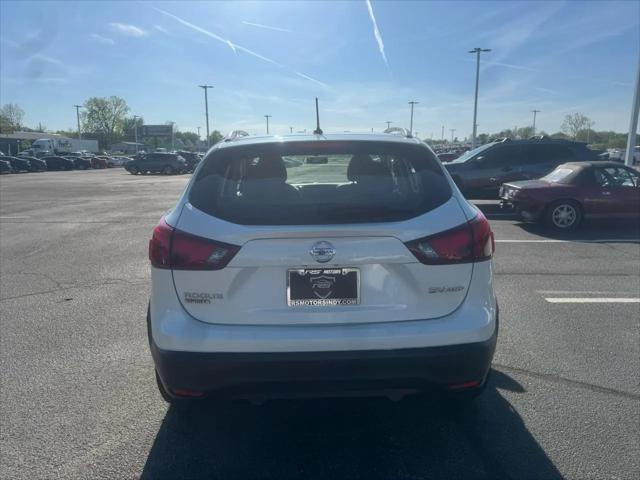 2018 Nissan Rogue Sport SV