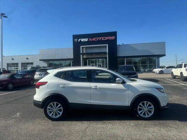 2018 Nissan Rogue Sport SV