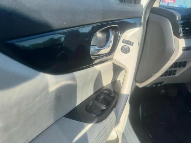 2018 Nissan Rogue Sport SV